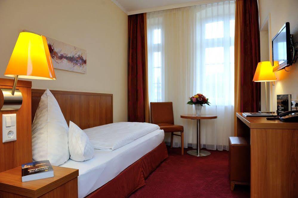 Hotel Vis à vis Lindau  Extérieur photo